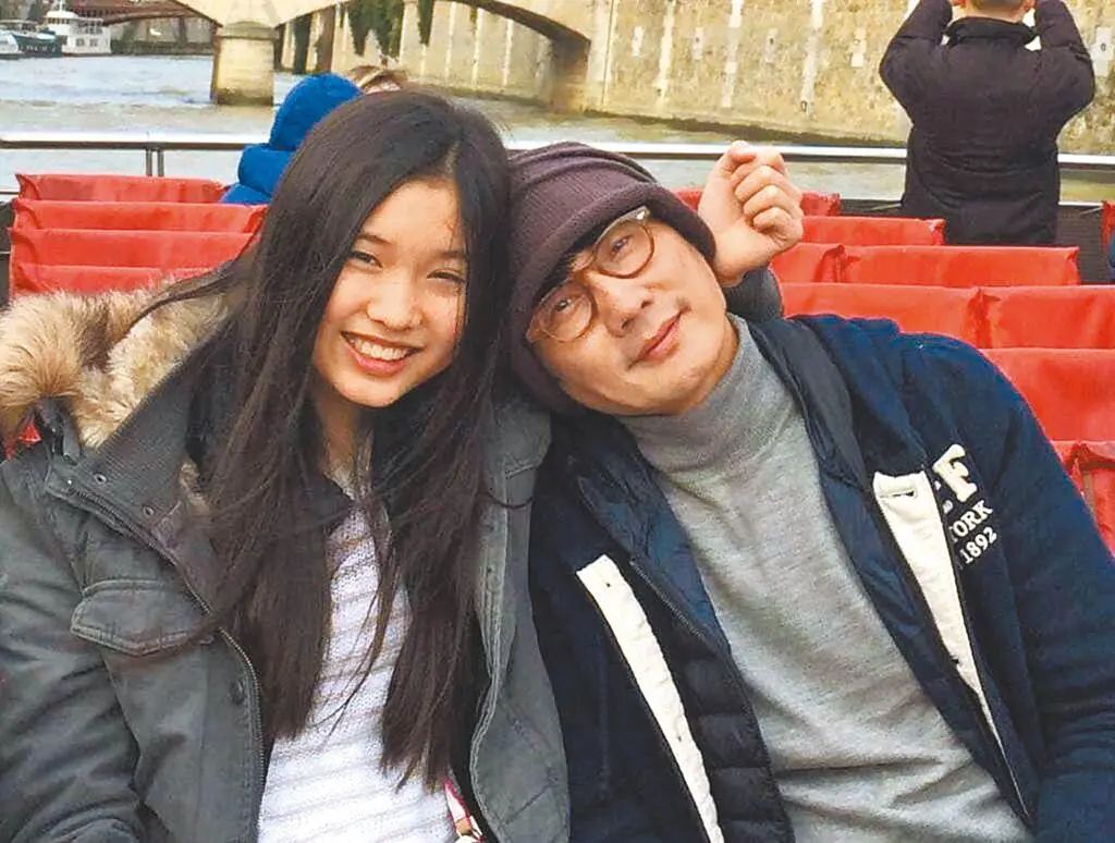 AI技术引领“复活”风潮:逝者重现引发热议,市场潜力与伦理问题并存